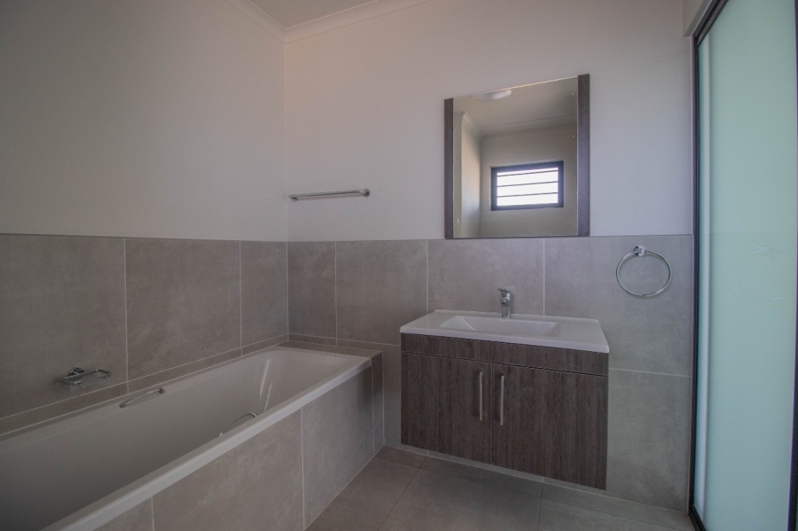 3 Bedroom Property for Sale in Lilianton Gauteng