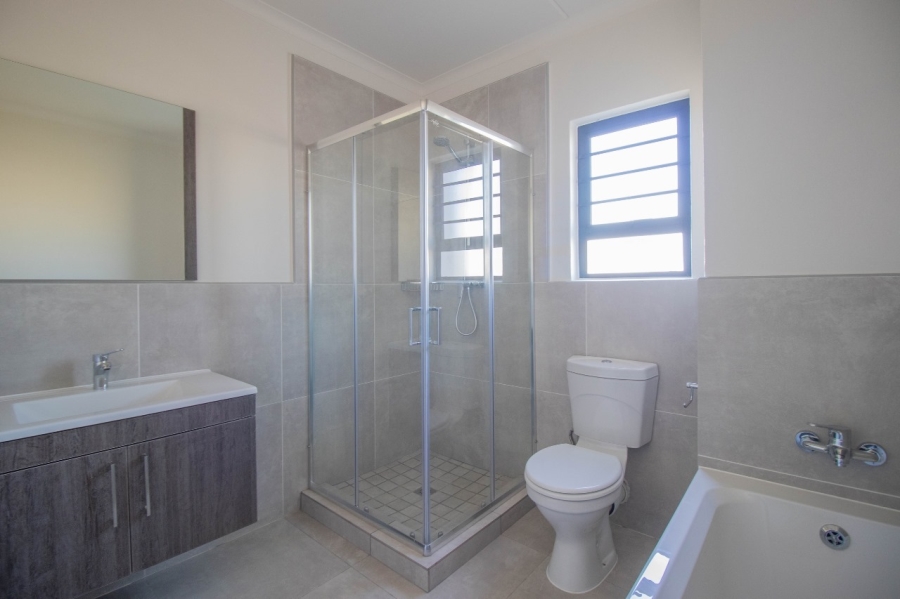3 Bedroom Property for Sale in Lilianton Gauteng