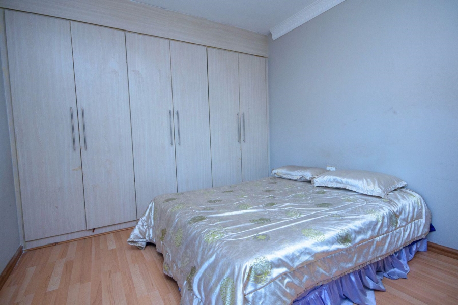 4 Bedroom Property for Sale in Brackendowns Gauteng