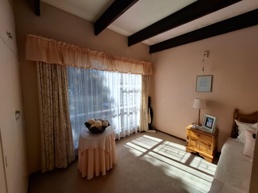 4 Bedroom Property for Sale in Monument Park Gauteng