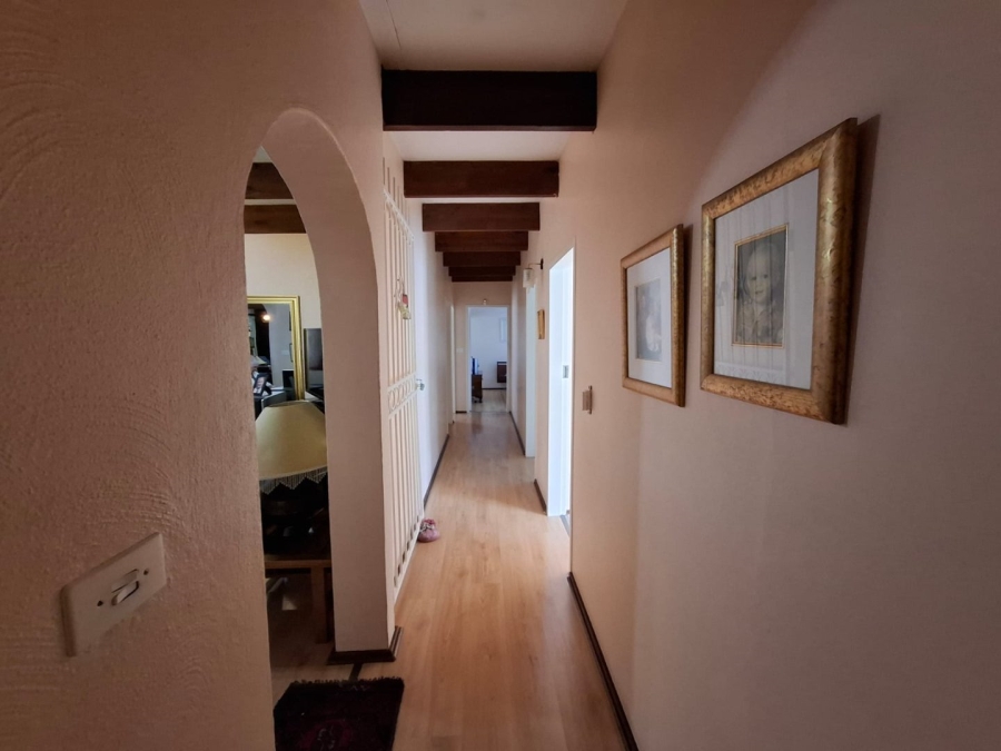 4 Bedroom Property for Sale in Monument Park Gauteng