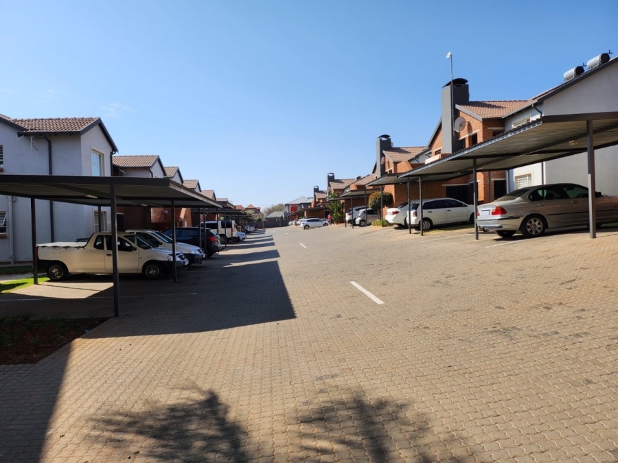 To Let 3 Bedroom Property for Rent in Terenure Gauteng