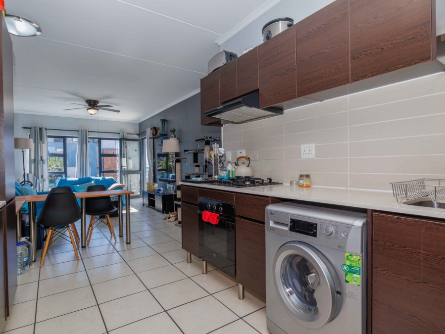 2 Bedroom Property for Sale in Greenstone Hill Gauteng