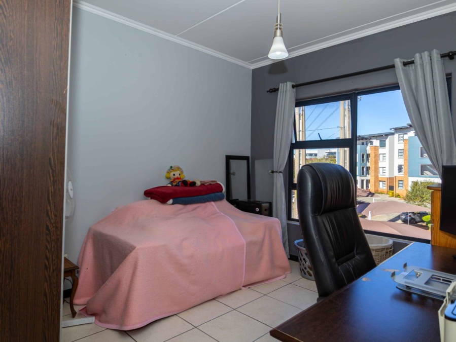 2 Bedroom Property for Sale in Greenstone Hill Gauteng