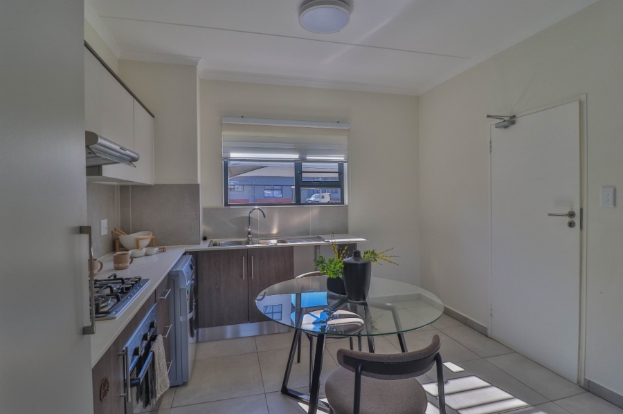 2 Bedroom Property for Sale in Lilianton Gauteng