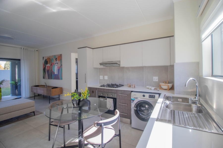 2 Bedroom Property for Sale in Lilianton Gauteng
