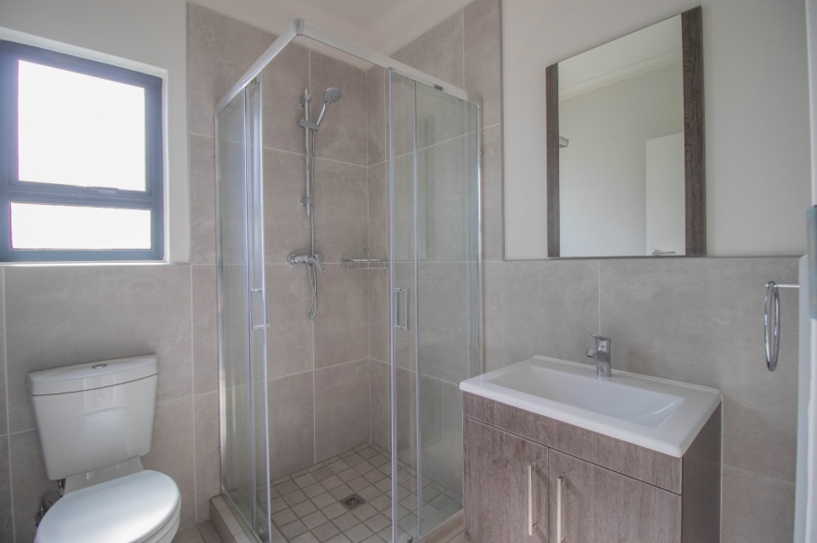 2 Bedroom Property for Sale in Lilianton Gauteng