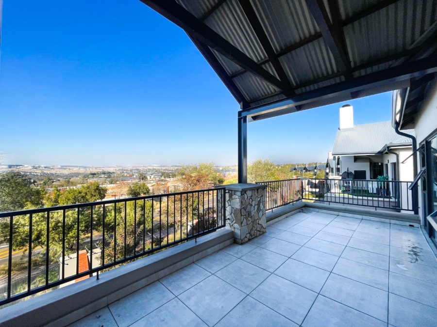 To Let 2 Bedroom Property for Rent in The Polofields Gauteng