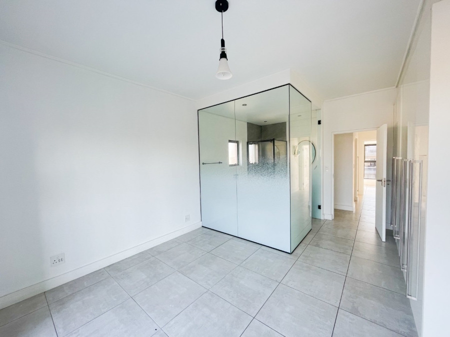 To Let 2 Bedroom Property for Rent in The Polofields Gauteng