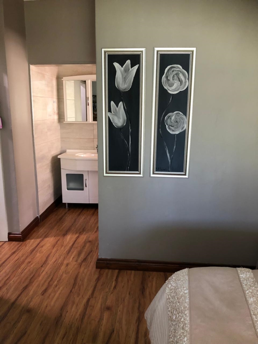 3 Bedroom Property for Sale in Vanderbijlpark SE 2 Gauteng