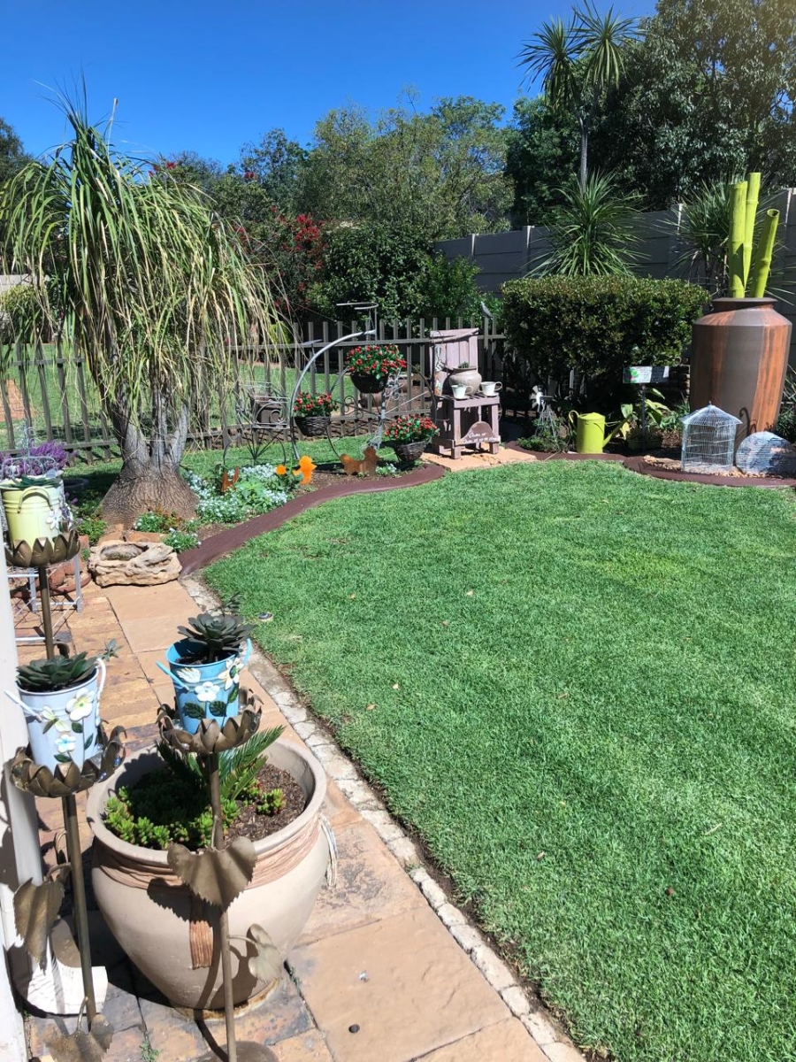 3 Bedroom Property for Sale in Vanderbijlpark SE 2 Gauteng