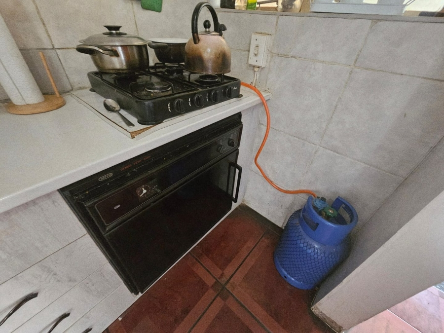 To Let 3 Bedroom Property for Rent in Heuweloord Gauteng
