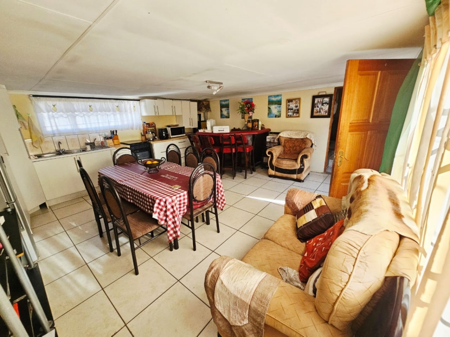 To Let 2 Bedroom Property for Rent in Heuweloord Gauteng