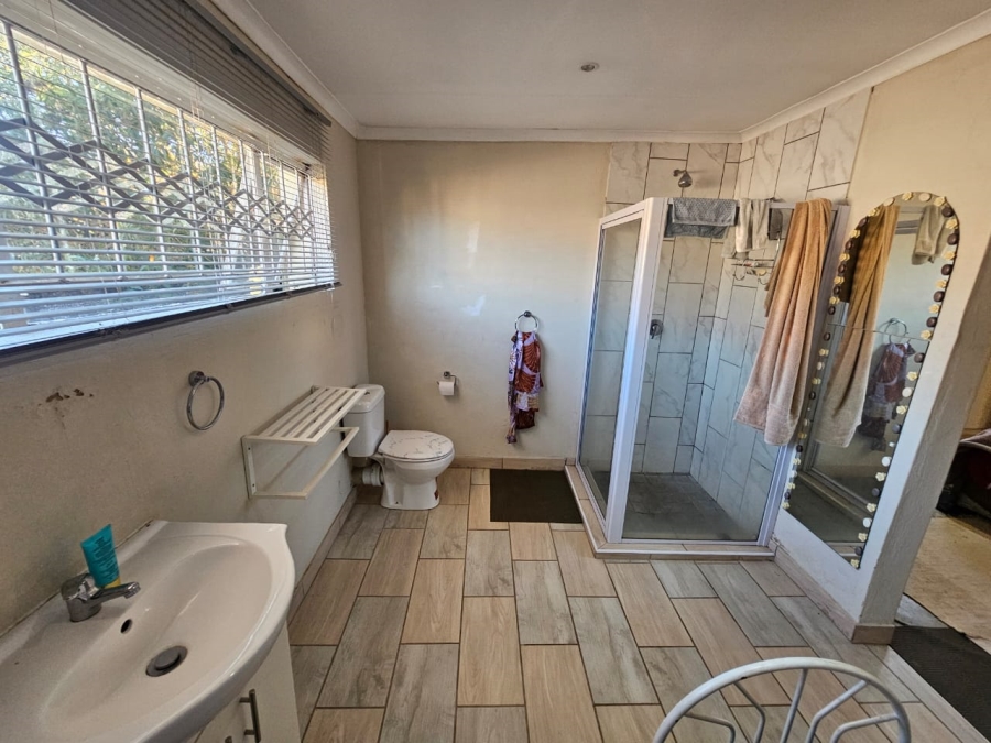 To Let 2 Bedroom Property for Rent in Heuweloord Gauteng