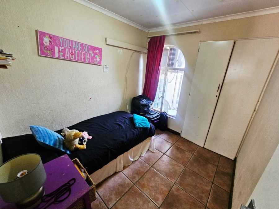 To Let 4 Bedroom Property for Rent in Heuweloord Gauteng