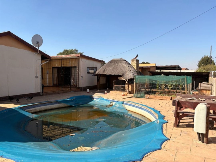 4 Bedroom Property for Sale in Elspark Gauteng