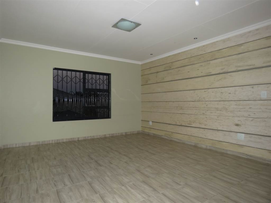 To Let 2 Bedroom Property for Rent in Noordwyk Gauteng