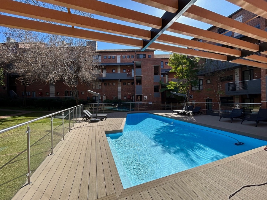 2 Bedroom Property for Sale in Atholl Gardens Gauteng