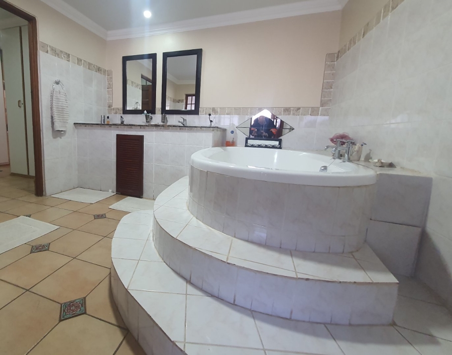 3 Bedroom Property for Sale in Vissershoek AH Gauteng