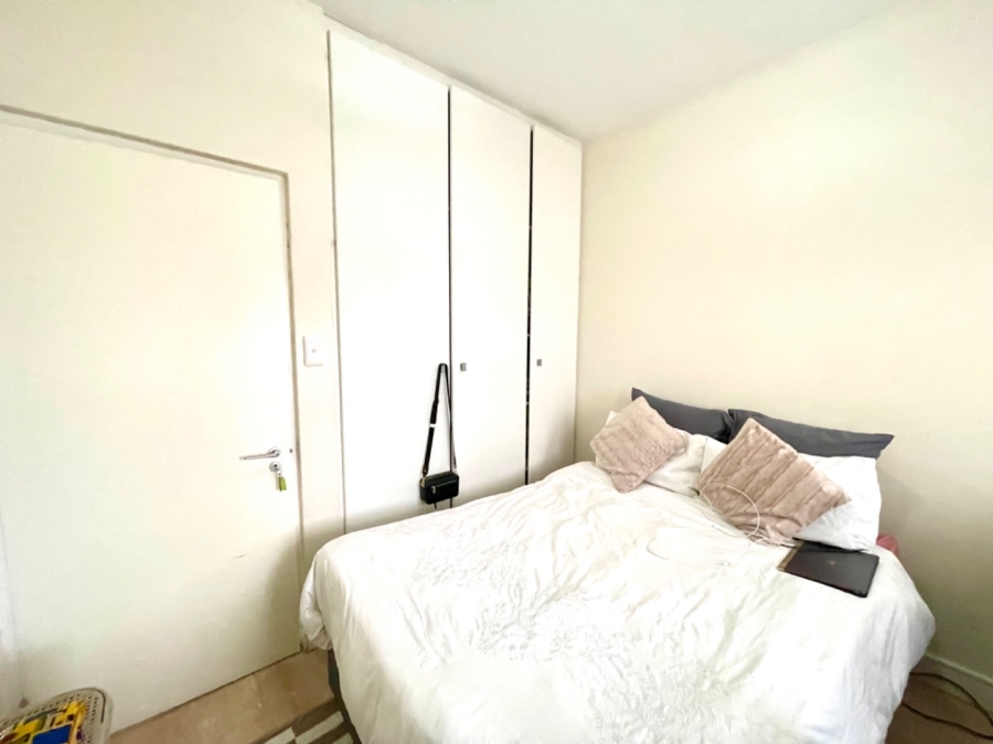 1 Bedroom Property for Sale in Rivonia Gauteng