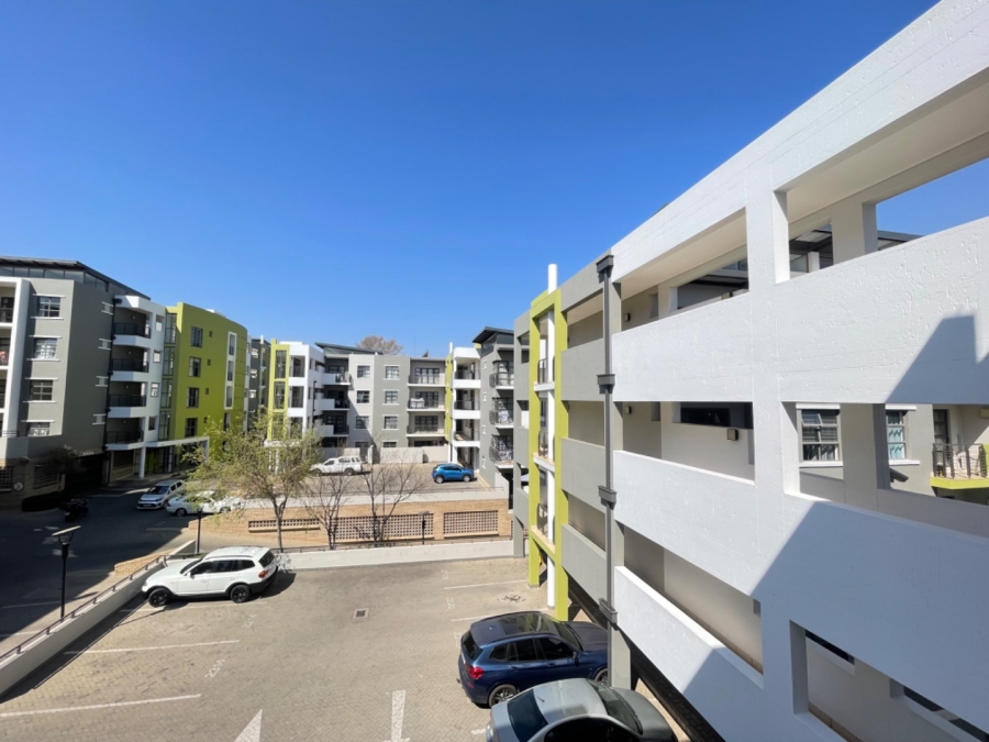 1 Bedroom Property for Sale in Rivonia Gauteng