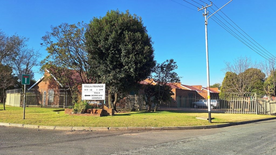 3 Bedroom Property for Sale in Barvallen Gauteng