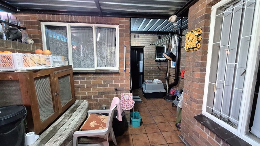 3 Bedroom Property for Sale in Barvallen Gauteng
