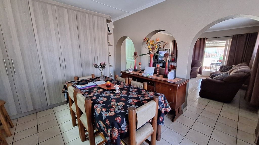3 Bedroom Property for Sale in Barvallen Gauteng