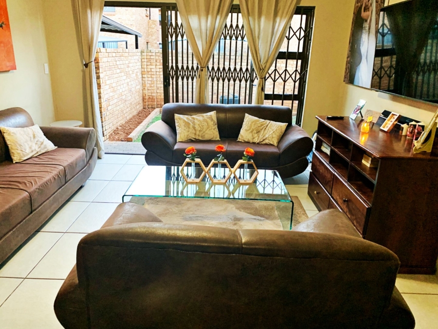 3 Bedroom Property for Sale in Brentwood Park AH Gauteng