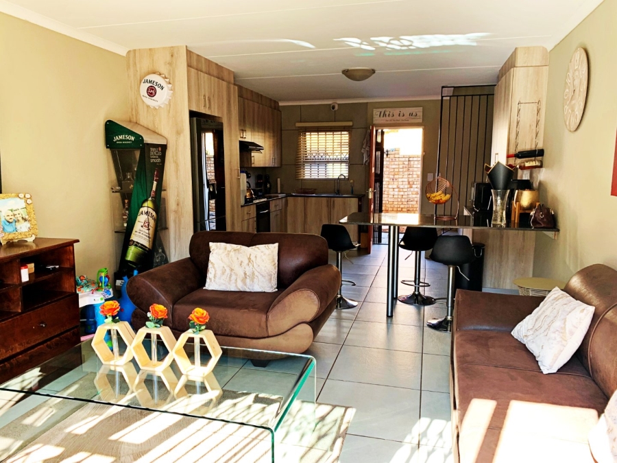 3 Bedroom Property for Sale in Brentwood Park AH Gauteng
