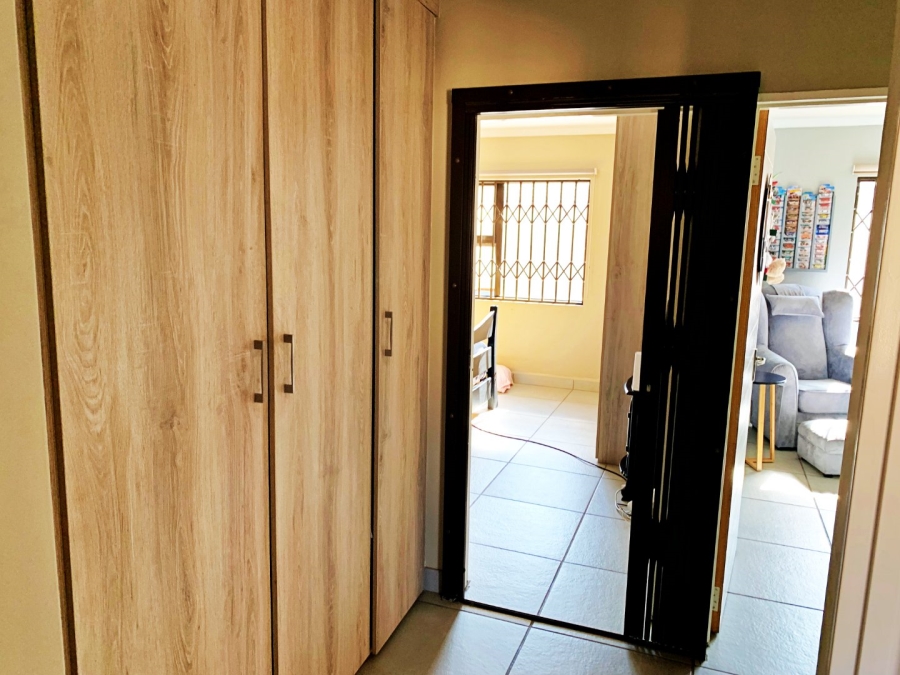 3 Bedroom Property for Sale in Brentwood Park AH Gauteng