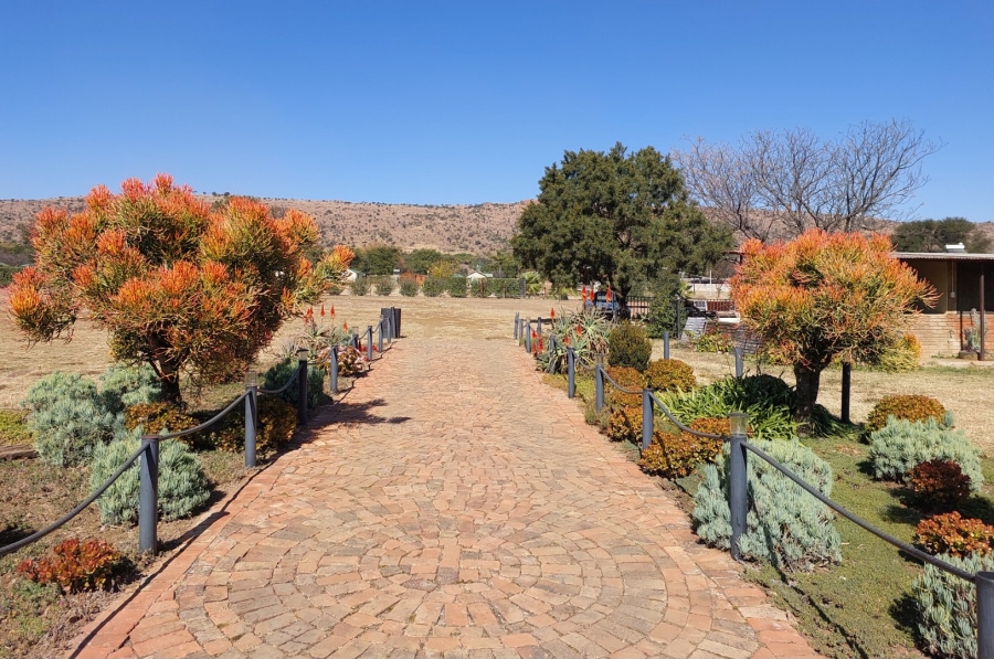 Commercial Property for Sale in Zandfontein AH Gauteng