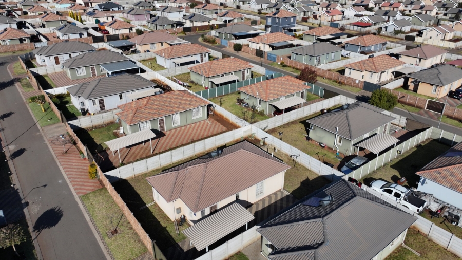 3 Bedroom Property for Sale in Sky City Gauteng