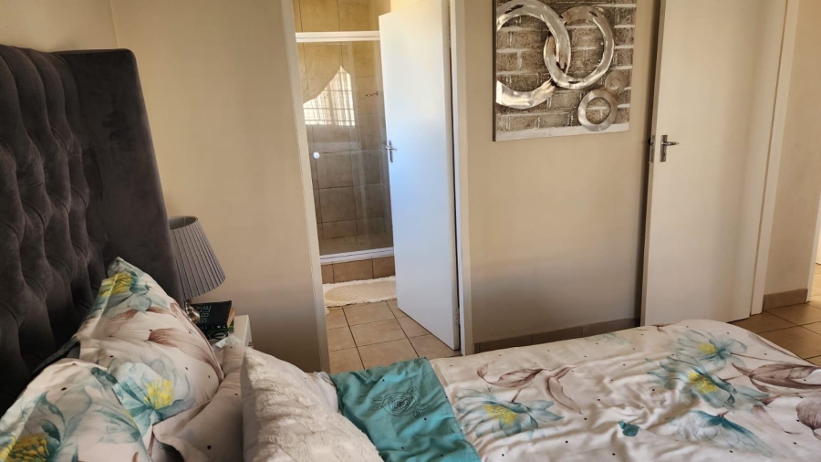 3 Bedroom Property for Sale in Sky City Gauteng