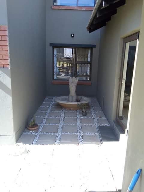 4 Bedroom Property for Sale in Lilianton Gauteng