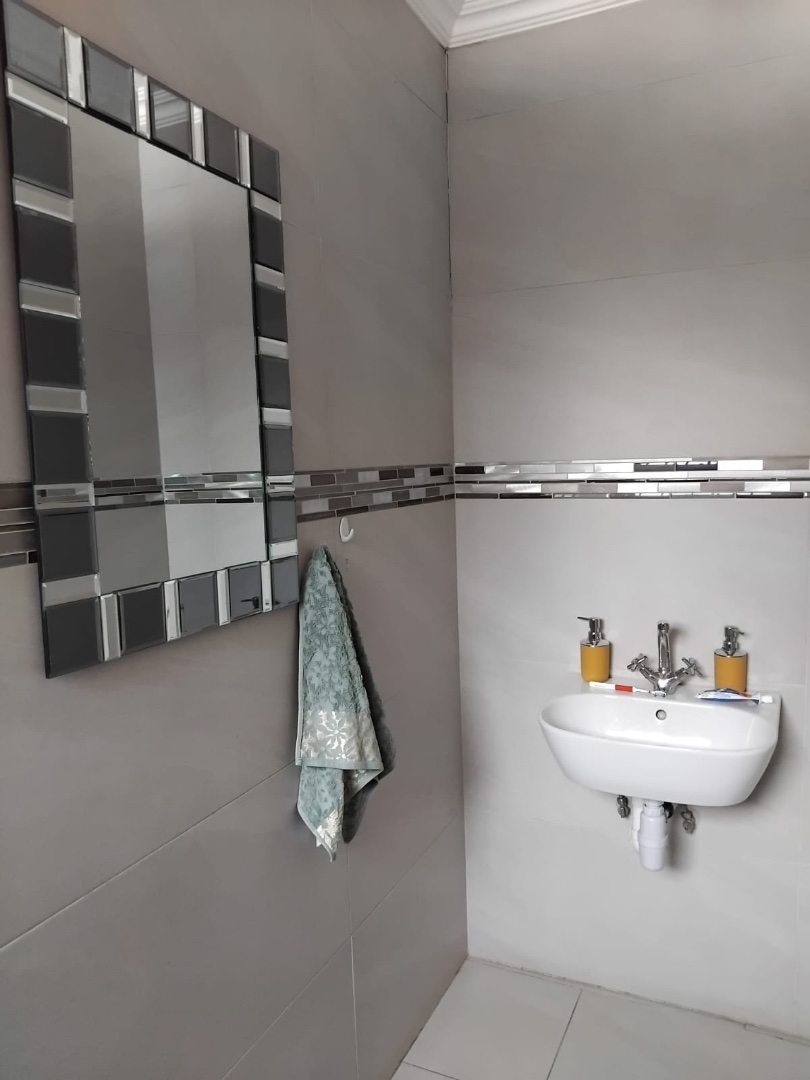 4 Bedroom Property for Sale in Lilianton Gauteng