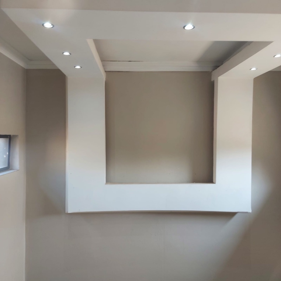 4 Bedroom Property for Sale in Lilianton Gauteng