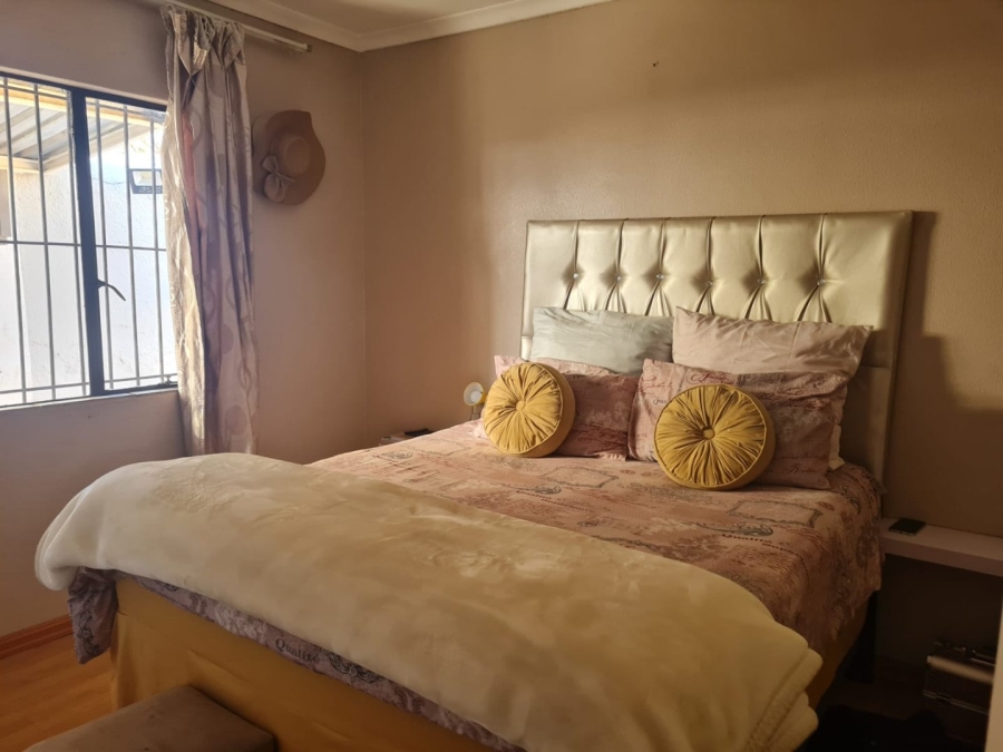 3 Bedroom Property for Sale in Ormonde Gauteng