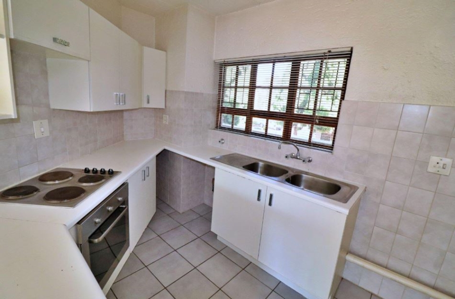 1 Bedroom Property for Sale in Dowerglen Ext 4 Gauteng