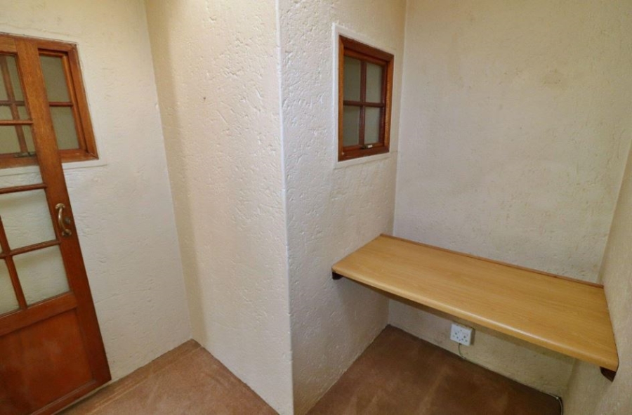 1 Bedroom Property for Sale in Dowerglen Ext 4 Gauteng