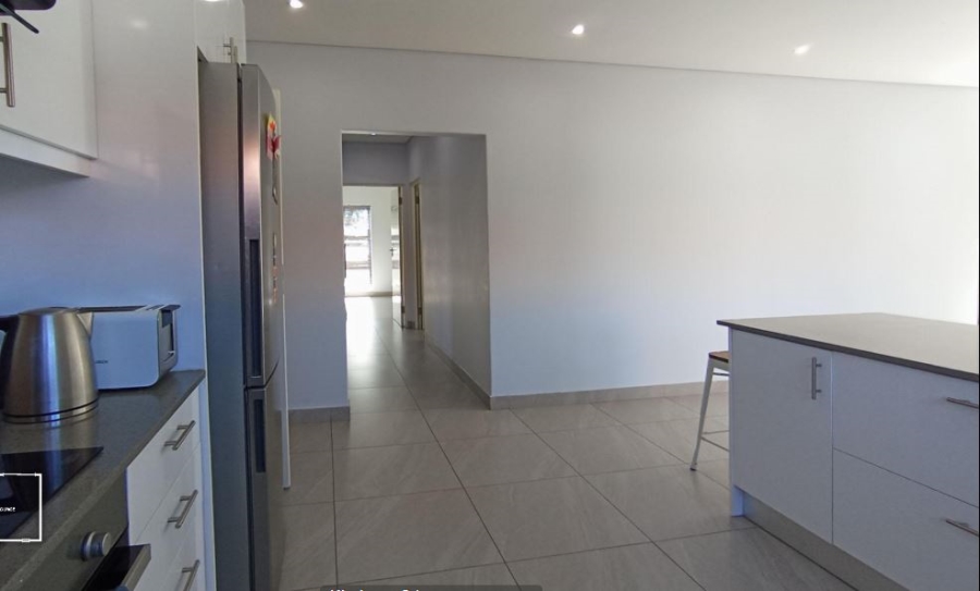 3 Bedroom Property for Sale in Vorna Valley Gauteng