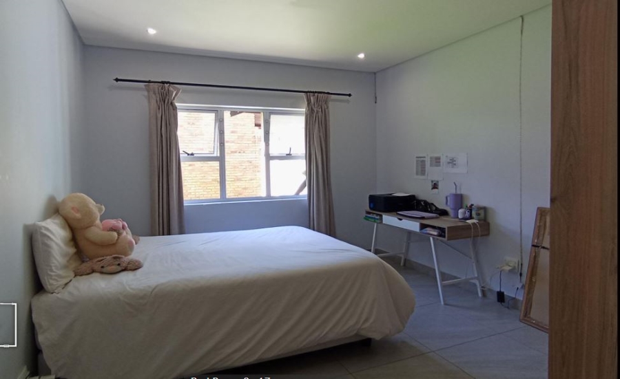3 Bedroom Property for Sale in Vorna Valley Gauteng