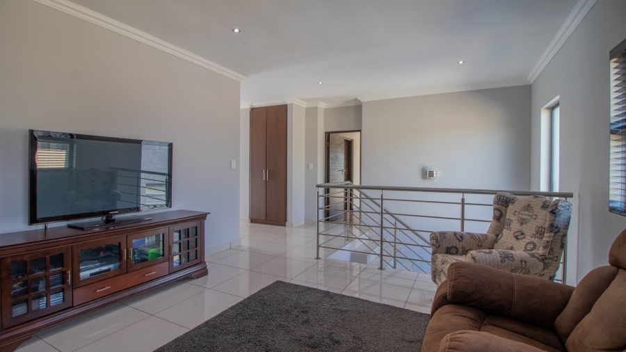 4 Bedroom Property for Sale in Serengeti Lifestyle Estate Gauteng