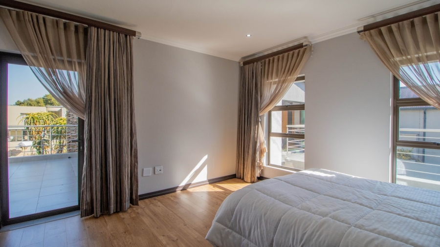 4 Bedroom Property for Sale in Serengeti Lifestyle Estate Gauteng