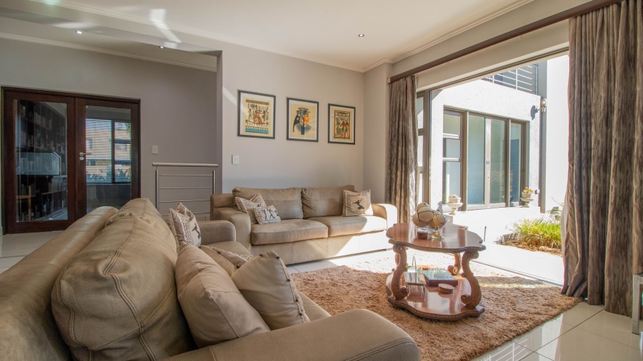 4 Bedroom Property for Sale in Serengeti Lifestyle Estate Gauteng