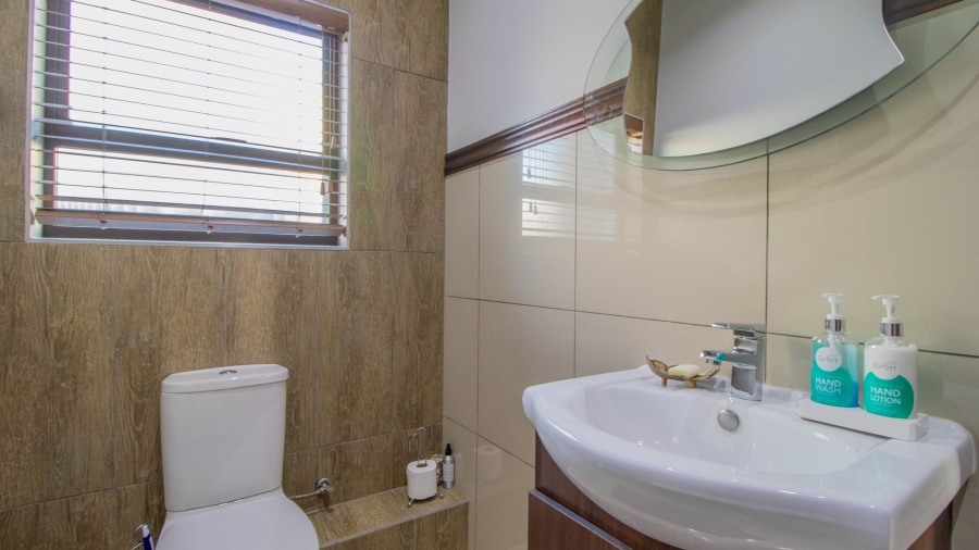 4 Bedroom Property for Sale in Serengeti Lifestyle Estate Gauteng