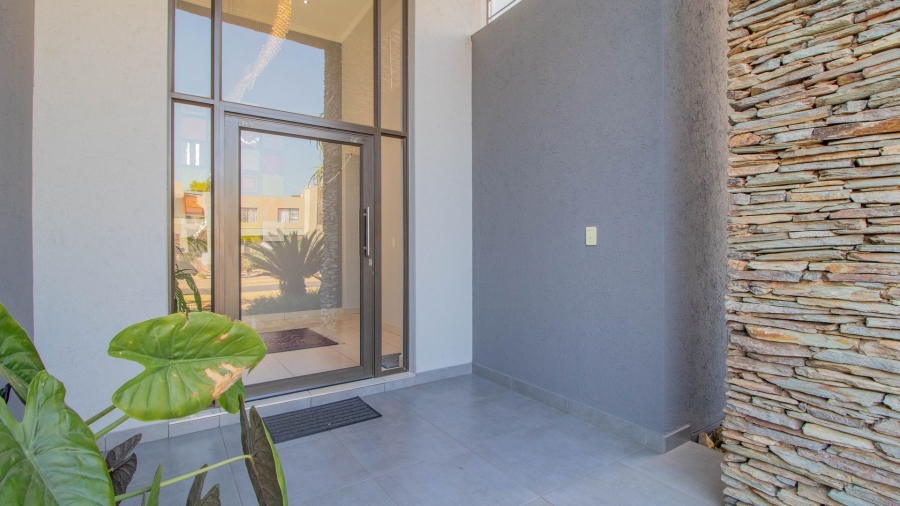 4 Bedroom Property for Sale in Serengeti Lifestyle Estate Gauteng