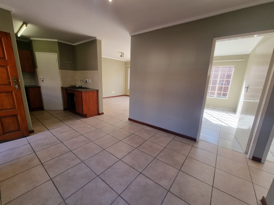 2 Bedroom Property for Sale in The Reeds Gauteng