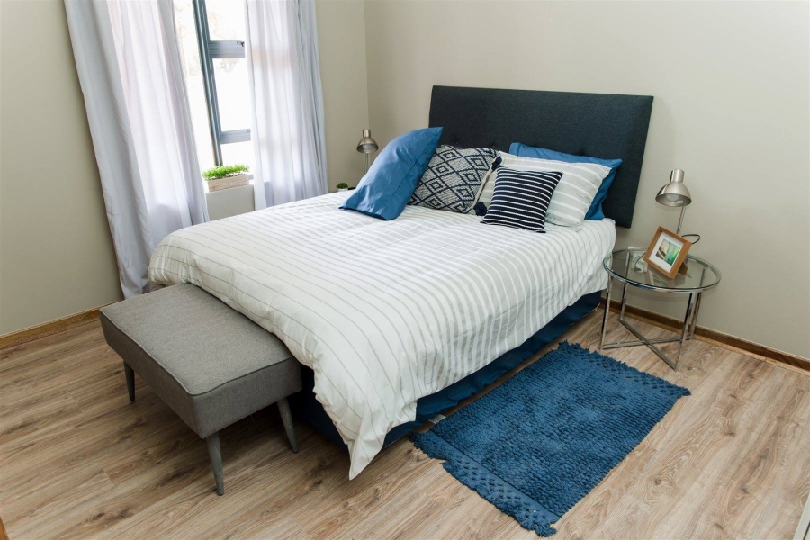 2 Bedroom Property for Sale in Glen Austin Gauteng