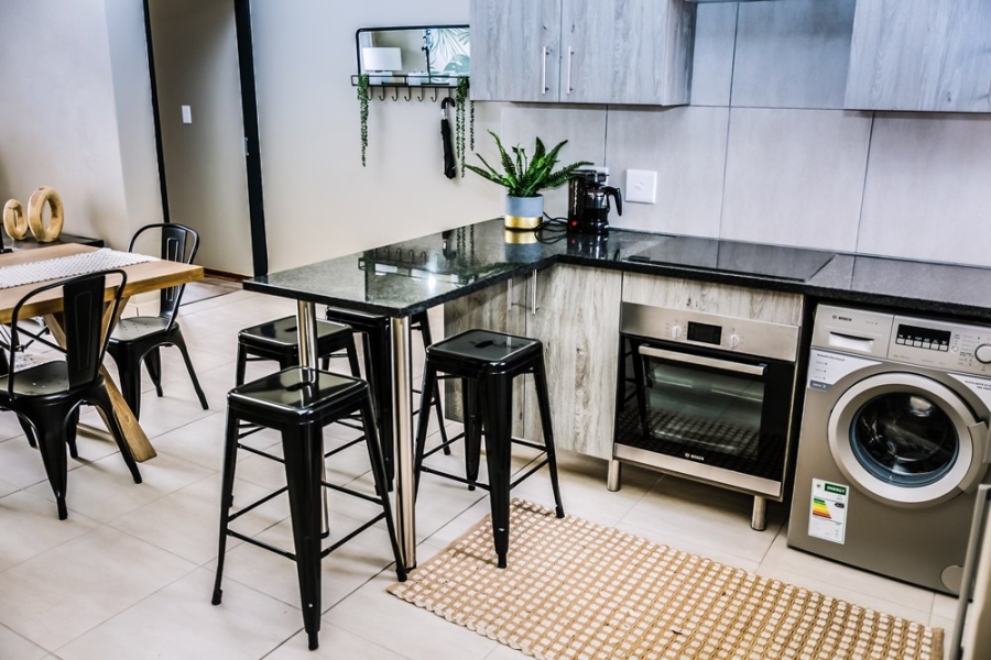 2 Bedroom Property for Sale in Glen Austin Gauteng